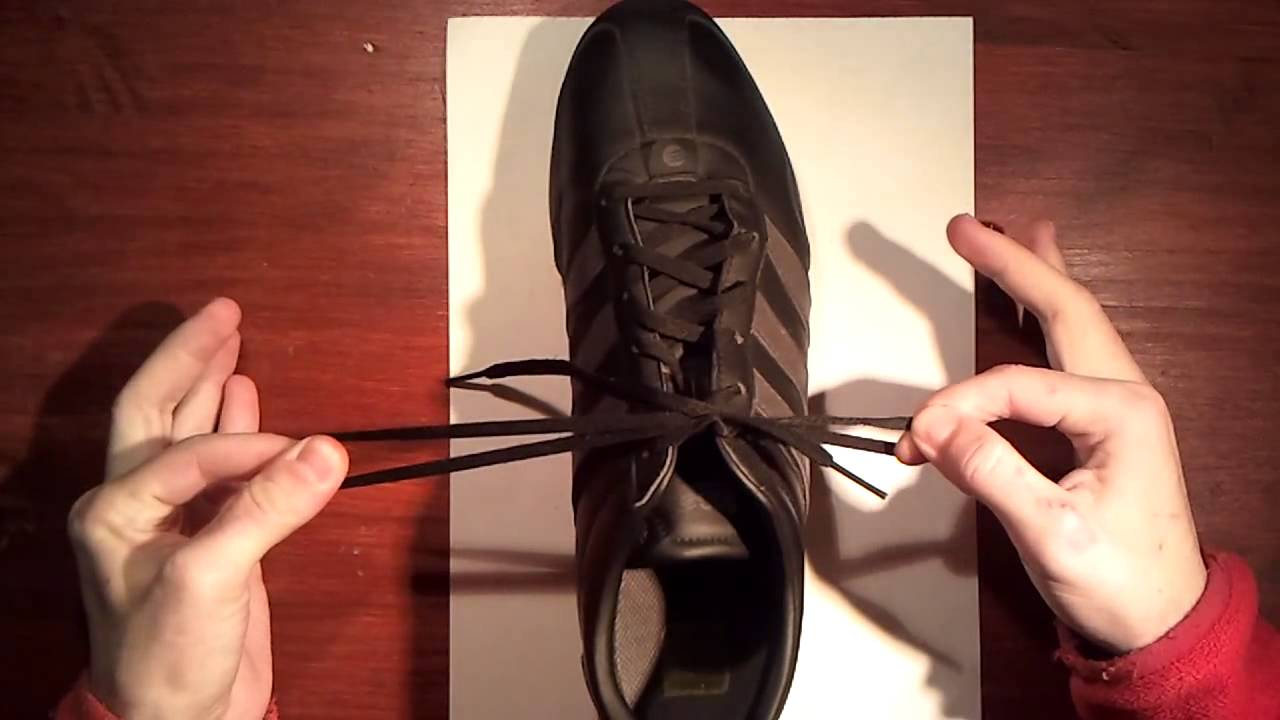 Atarse los cordones en 3 segundos - Truco para zapatos