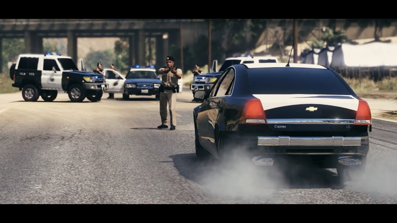 مطاردة راعي الكابرس من قبل الحكومة ومداهمة أحد عصابة سرقة السيارات والقبض عليهم ||قراند5 - GTA V