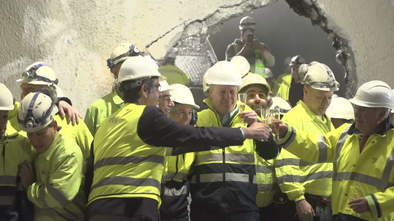 🚧 EUSKAL TRENBIDE SAREA | Miraconcha-Easo zatiko bat egitea - Cale del tramo Miraconcha-Easo