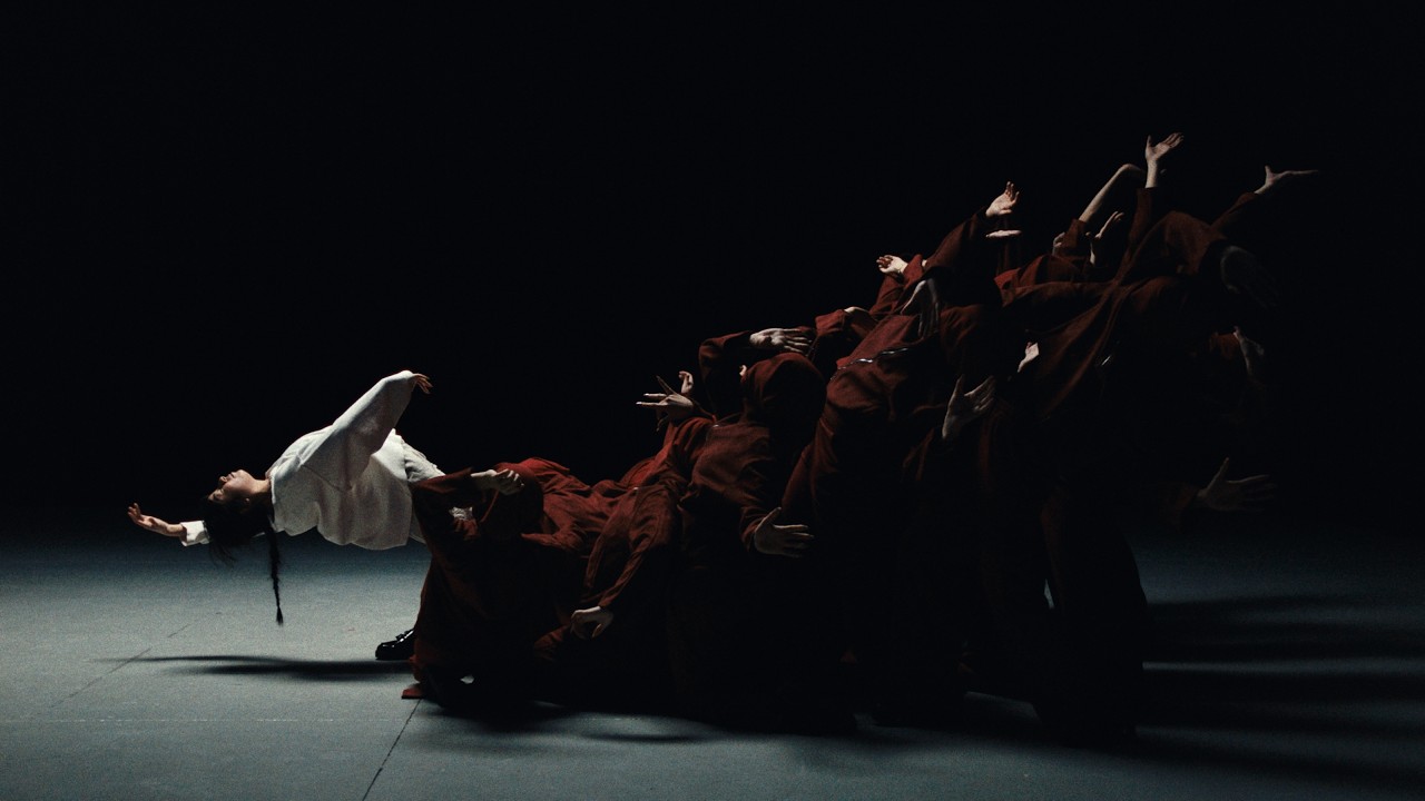 Flashing Lights by Kanye West | A Dance Film by Natalie Lin & KCC