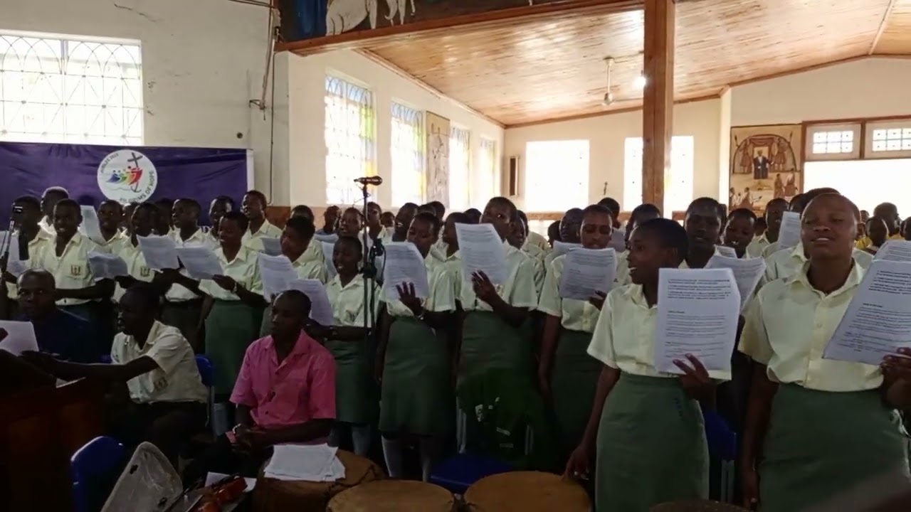 NGA MUWOMEDDE EBYAMBALO: ST KISITO KATIKAMU-KISUULE, Kasana Luweero Diocese