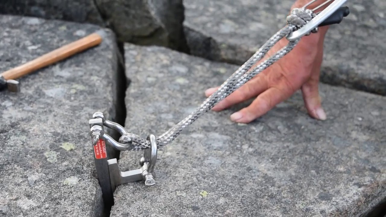 Sj&auml;lvl&aring;sande bergskil i rostfritt st&aring;l | SmartaSaker.se