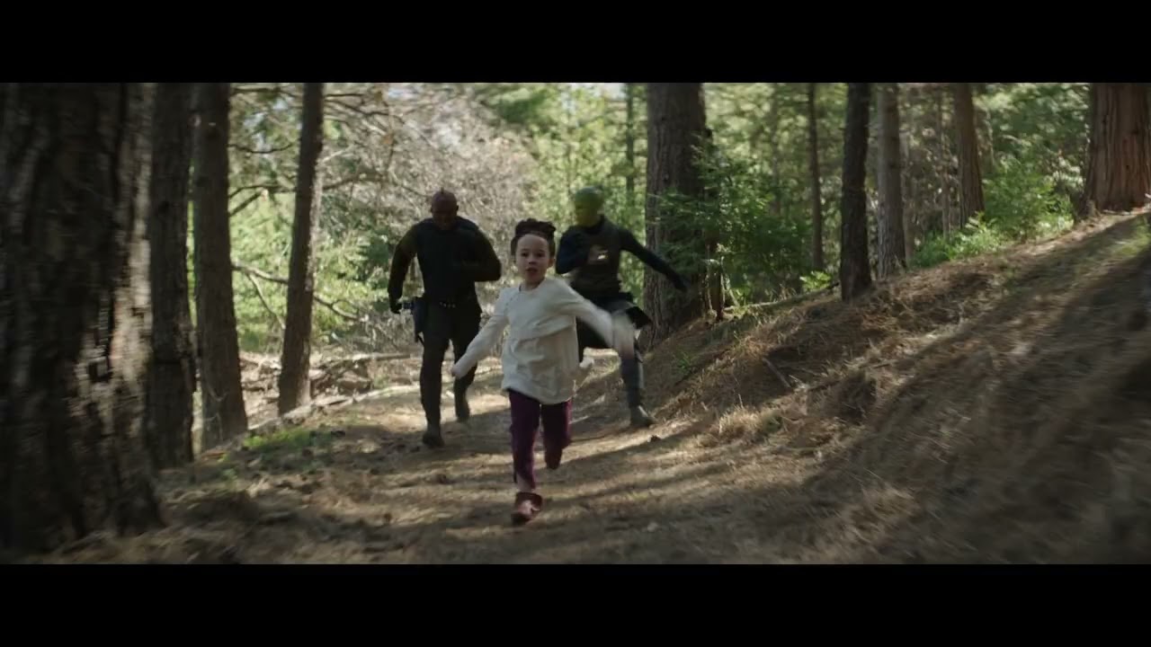 Young Leia forest chase - Obi-Wan Kenobi (2022)