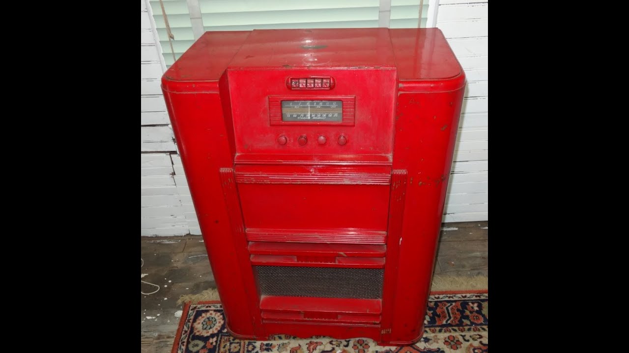 Repair of a 1941 Motorola 81F21 Console Tube Radio