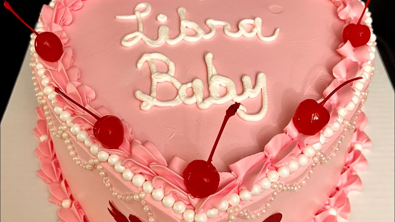 Pastel Corazón Rosa/ pink heart cake