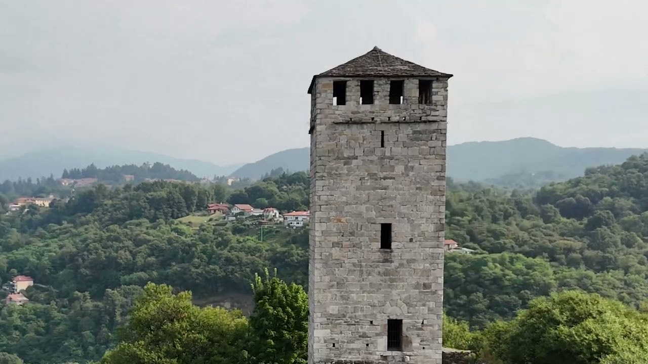 Breve visita alla torre del castello di Buccione a Gozzano (NO)