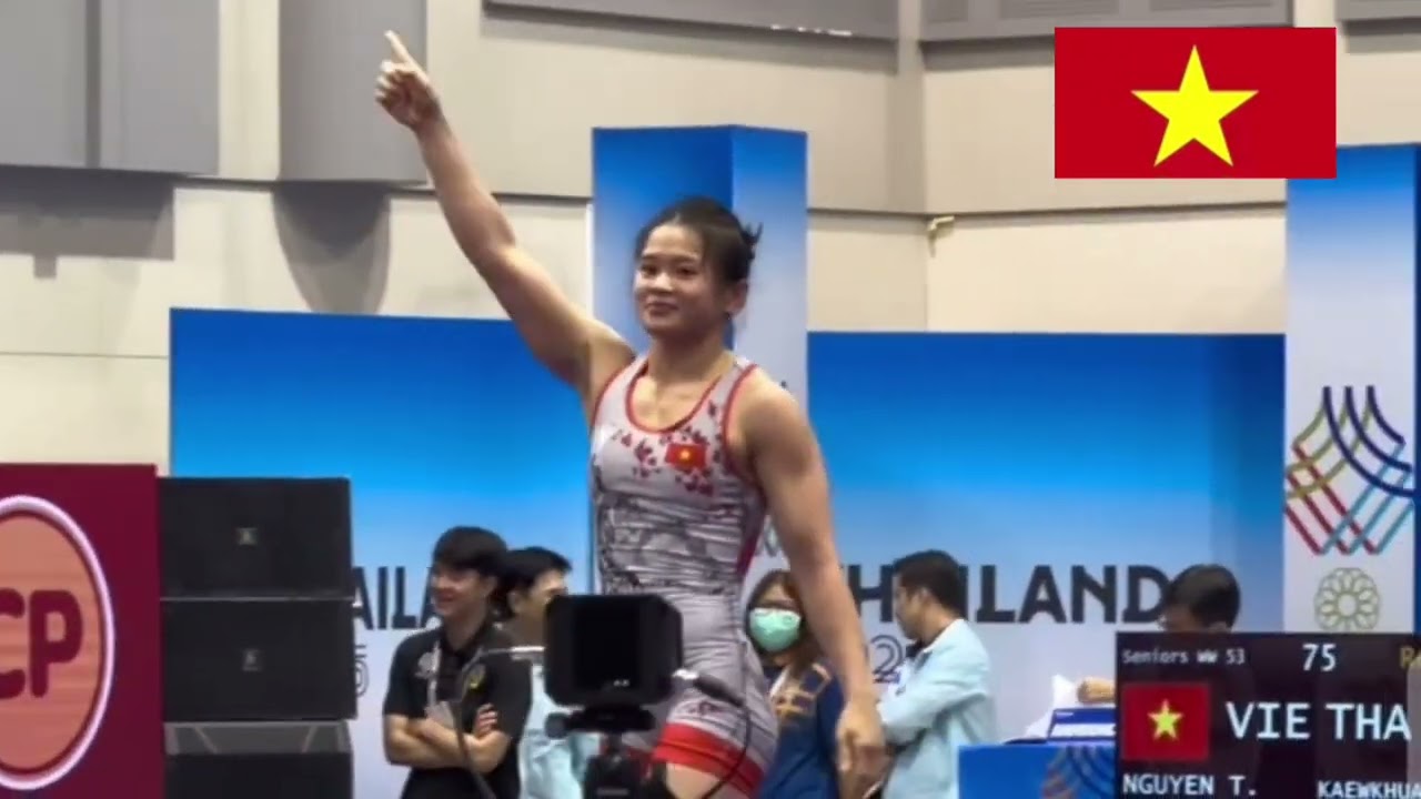 Three sisters competed in wrestling at SEA Games 33 and won 3 gold medals.