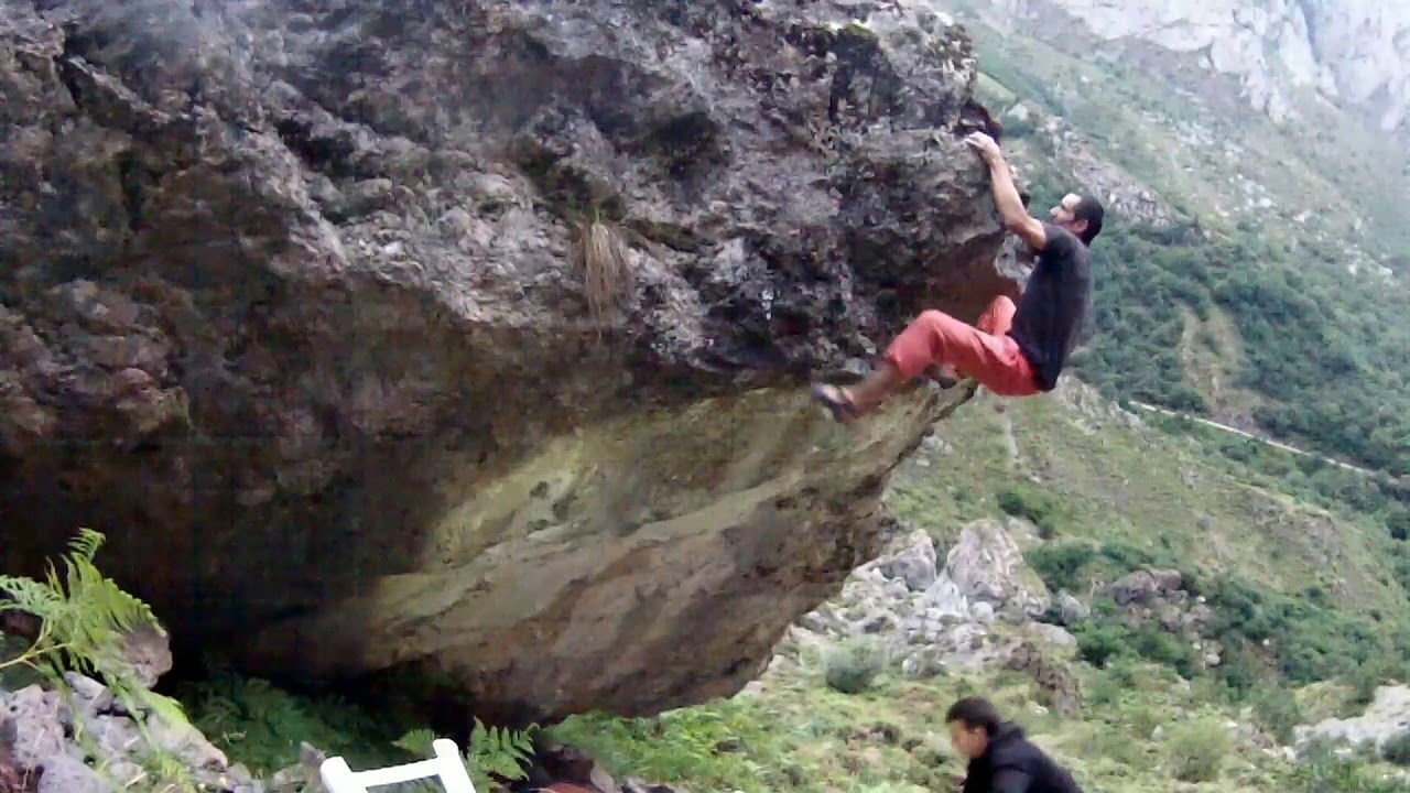 CORDIÑANES BOULDER