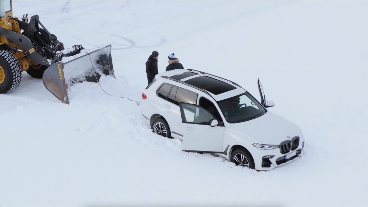 Markku Alén & BMW X7 xDrive40d MHEV (Teknavi 2021)