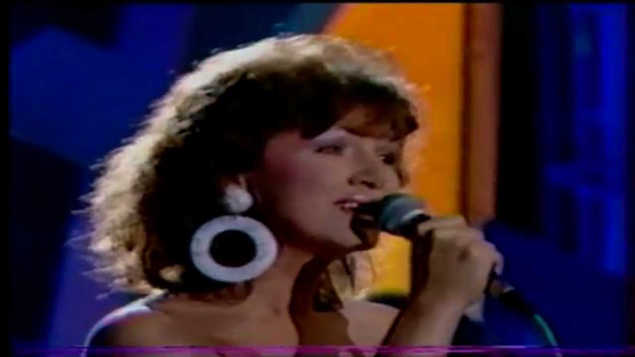HALINA FRĄCKOWIAK  -  Jak pięknie by mogło być  - Opole ' 88