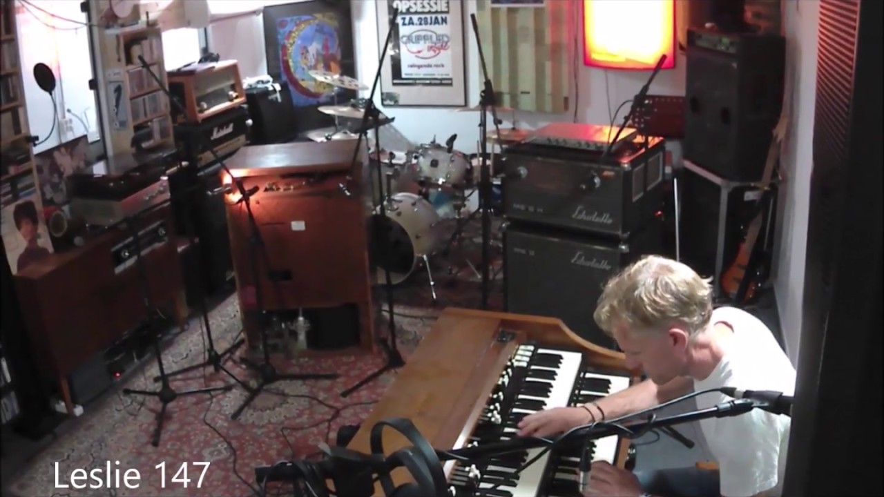 The Battle: Leslie 147 & Echolette ME II -  Mr.Morgan, play your organ!