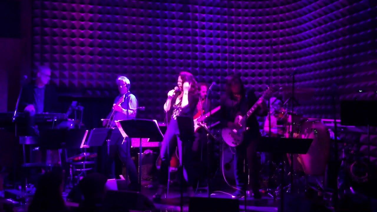 The Loser's Lounge Tribute to Paul Williams - Life At Last - Leslie Goshko
