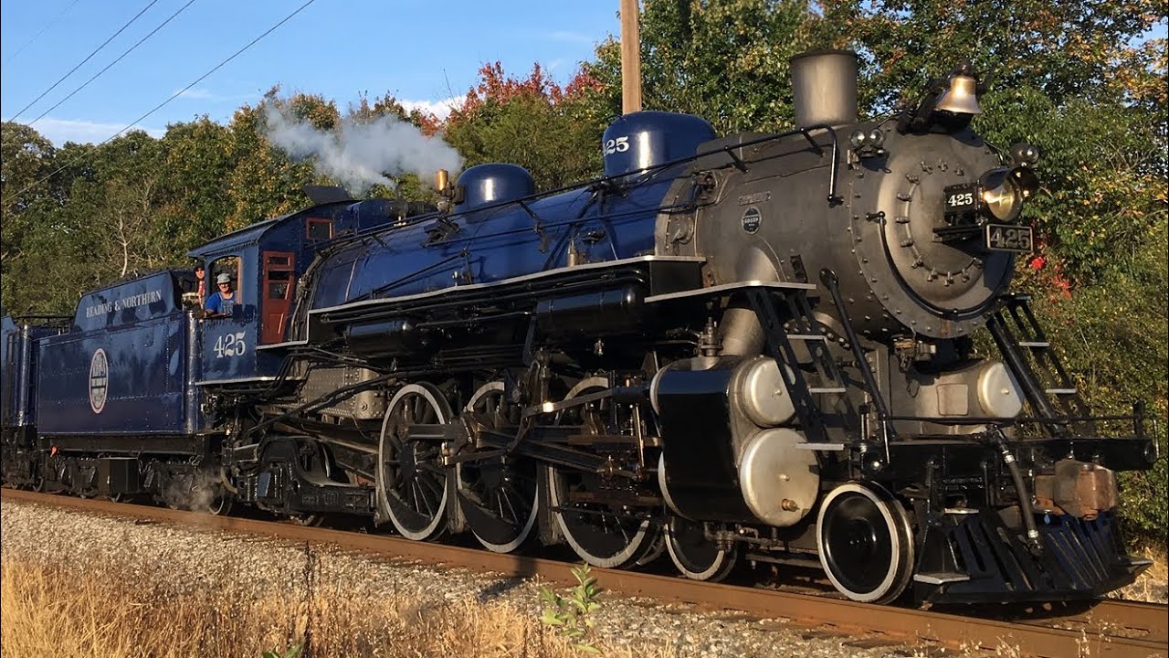 Reading & Northern 425 Steam Train