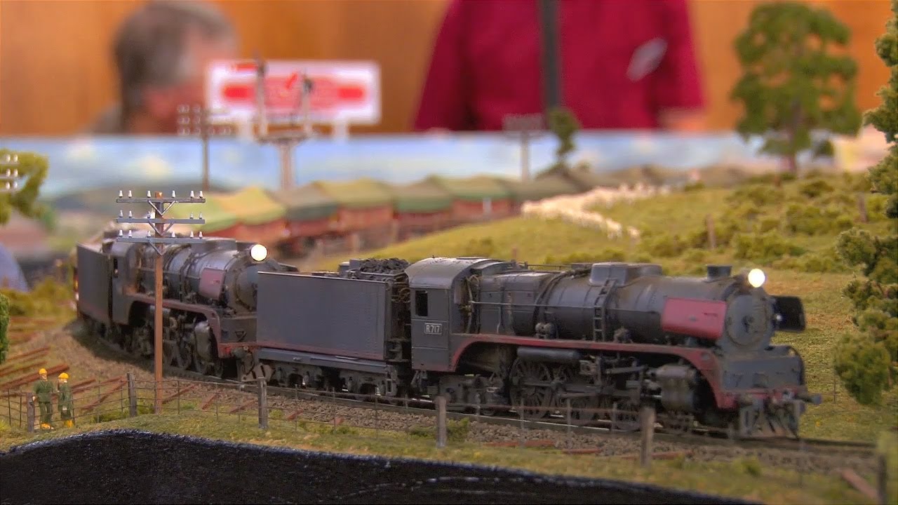 Miniature Trains : HO Scale 