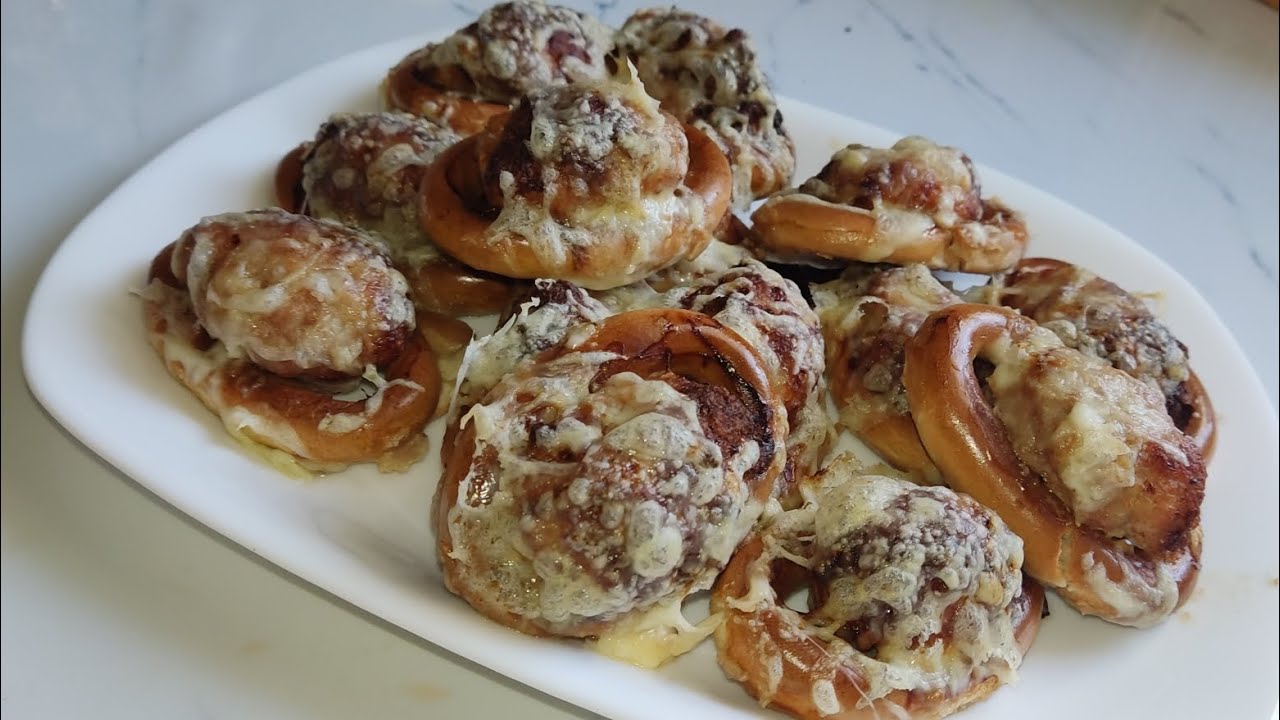 Як приготувати ФАРШИРОВАНІ БУБЛИКИ З М'ЯСОМ (фаршем) в духовці/аерогрилі/мультипечі: рецепт з сиром