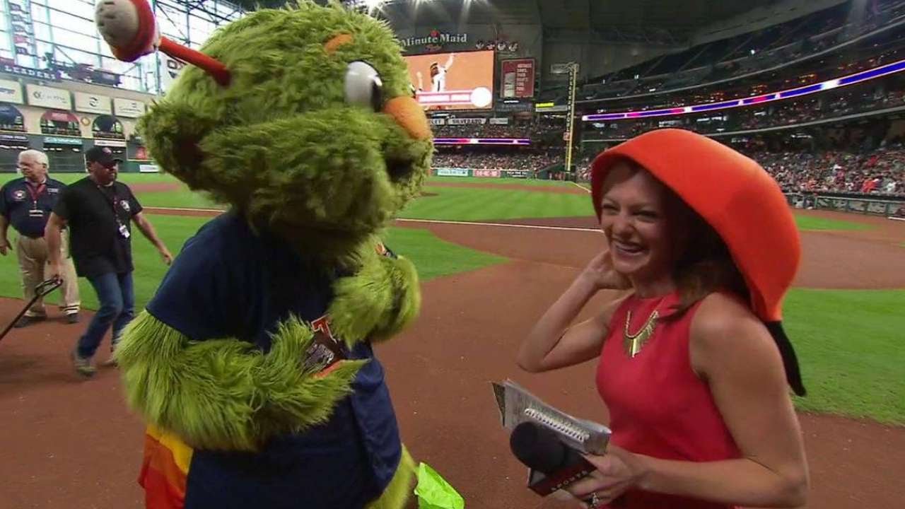 OAK@HOU: Morales on her relationship with Orbit