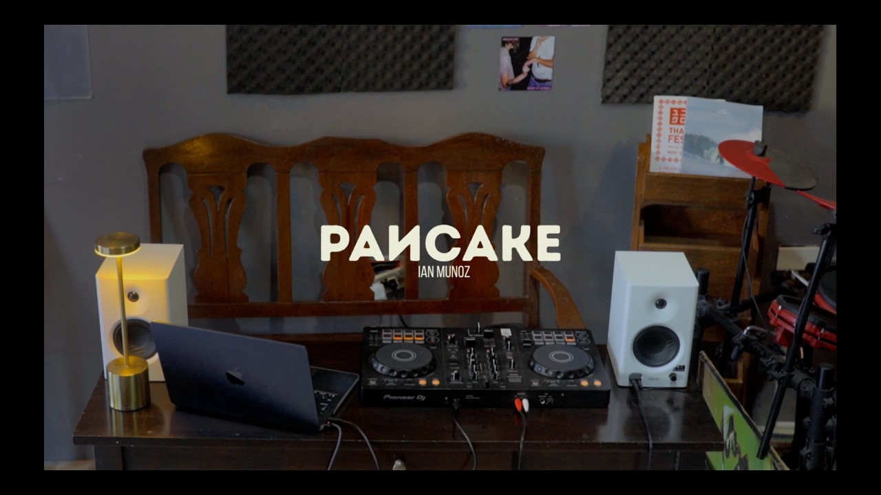 CLASSIC BEACH HOUSE SET