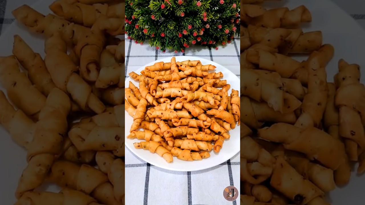 How to Make Masala Nimki | Perfect Teatime Snack | Crispy Indian Snacks | #Shorts |