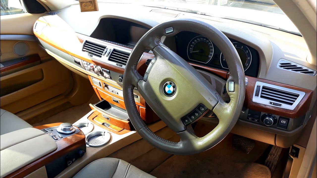 BMW 760Li 2005 Detailed Review | Features Explained