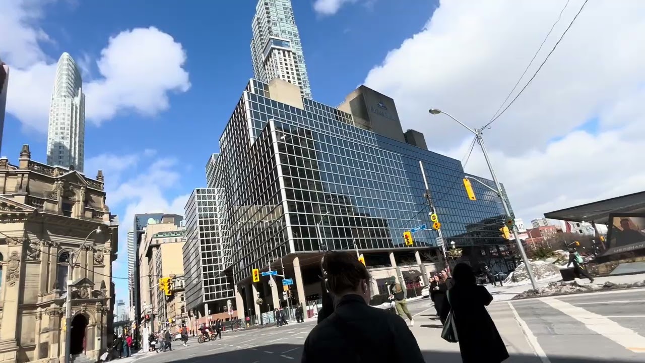 Union Station, CN tower, Front Street : Music - Josef Suk, Serenade, Op 6 - A Far Cry 