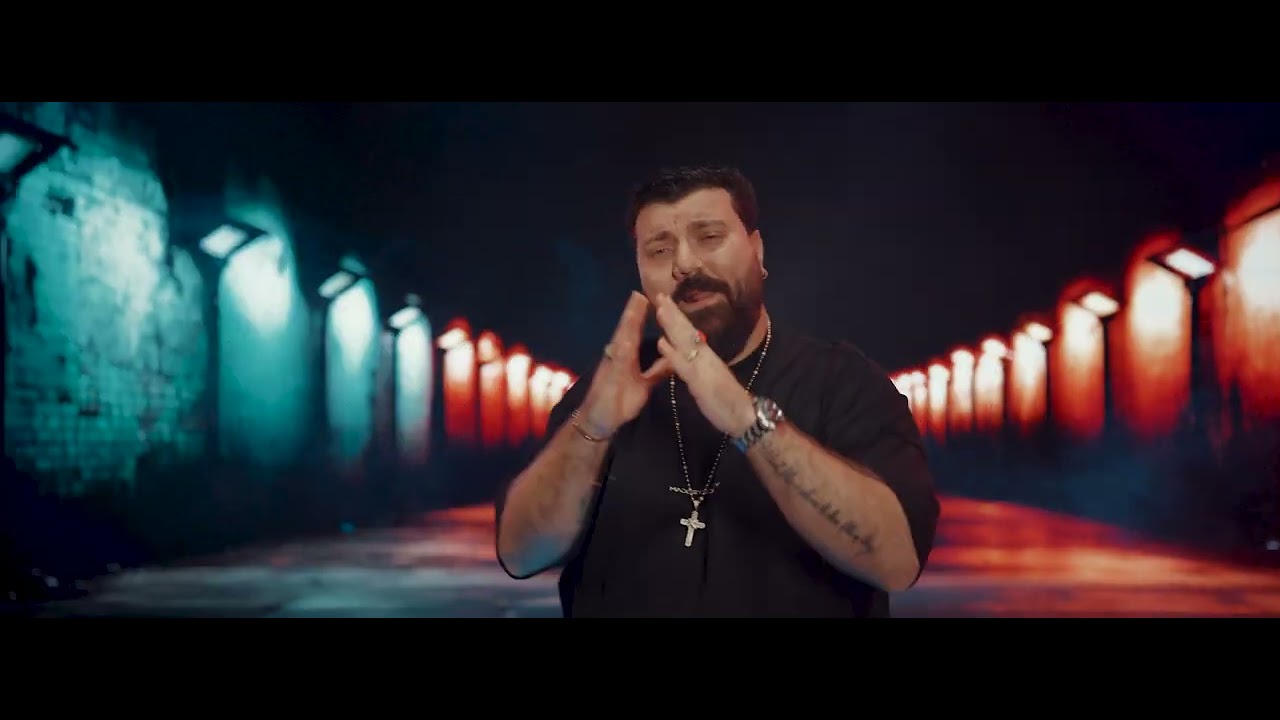 B. Piticu - Ma duc pe drumul meu