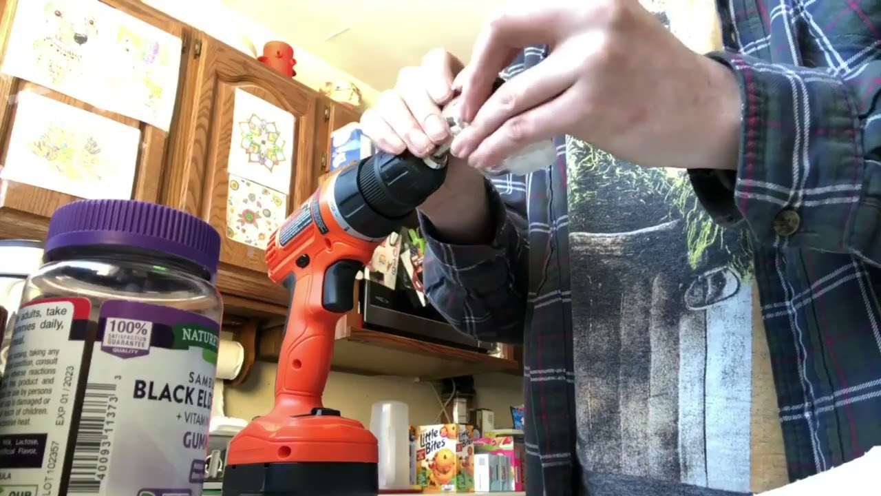 Cleaning a Really Messy Quartz Banger