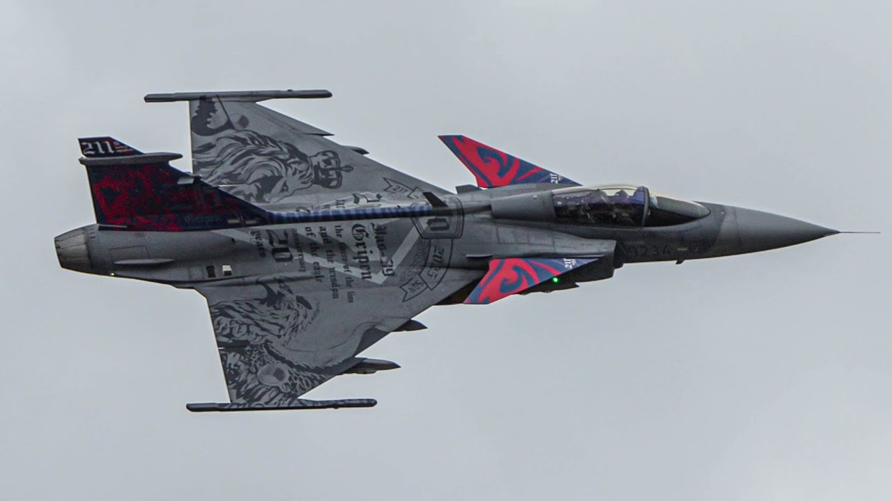 [4K] Sanicole Airshow I Saab JAS 39 Gripen I Czech Air Force I Display
