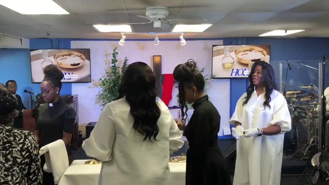 First Sunday morning worship service 01/04/26