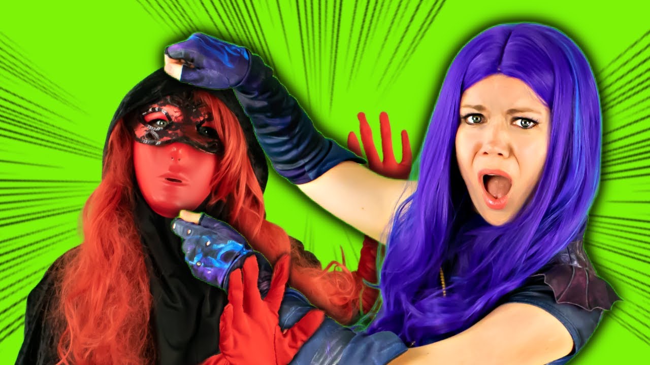 Descendants Mal UNMASKS Ultimate RED Villain!