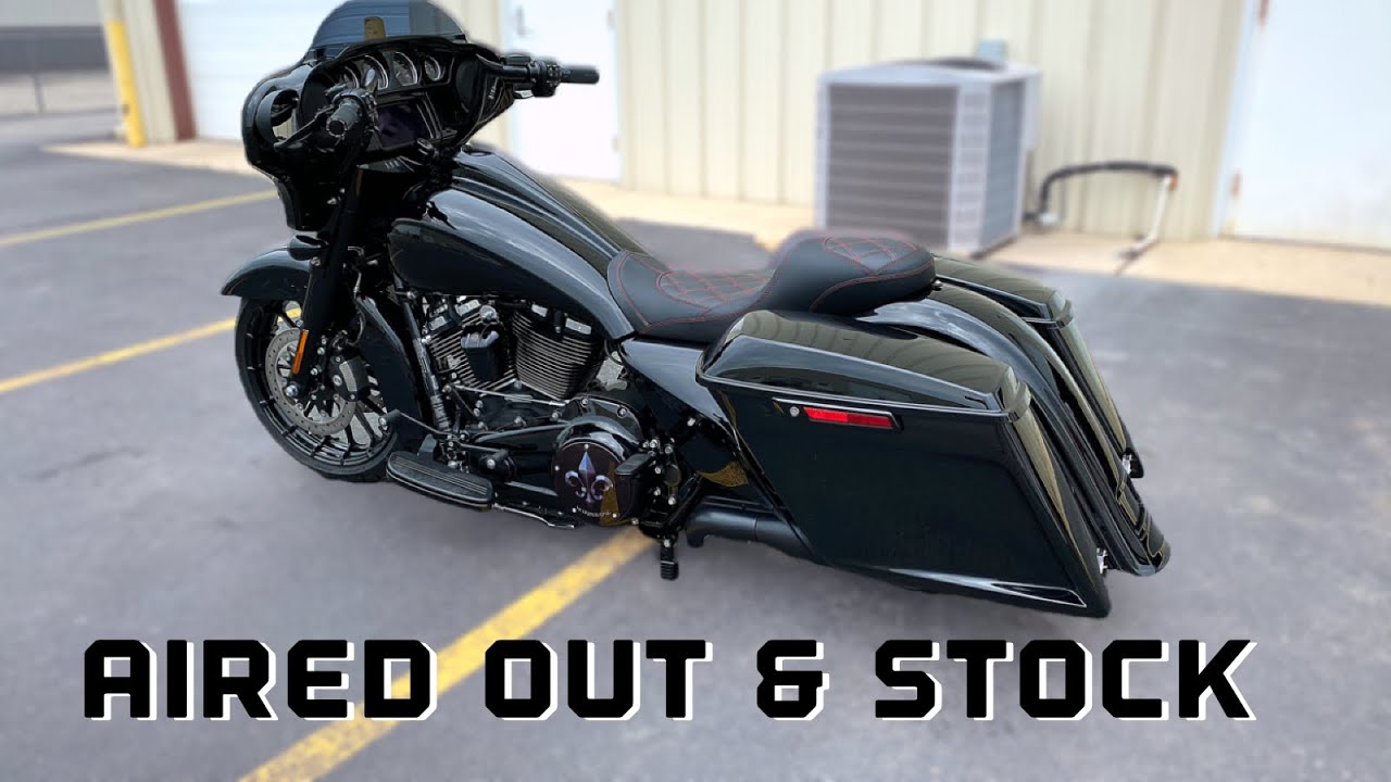 2019 Harley Street Glide Air Ride Stock