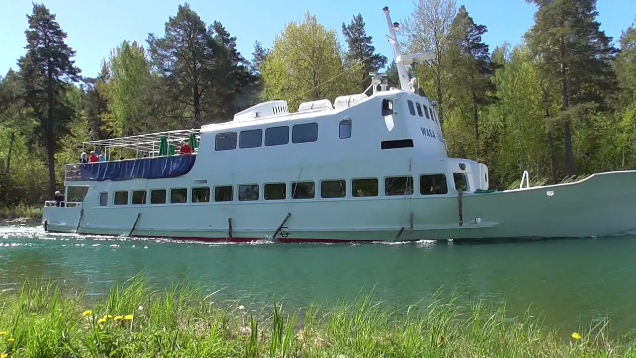 Ljungsbro -  Göta Kanal & Cloetta