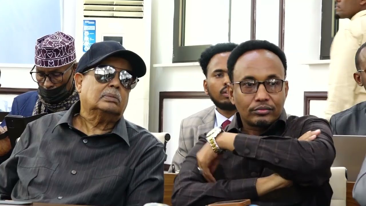 Mudanayaasha labada Aqal ee Baarlamaanka JFS ayaa soo gabagabeeyay ka doodista Cutubka Shanaad..