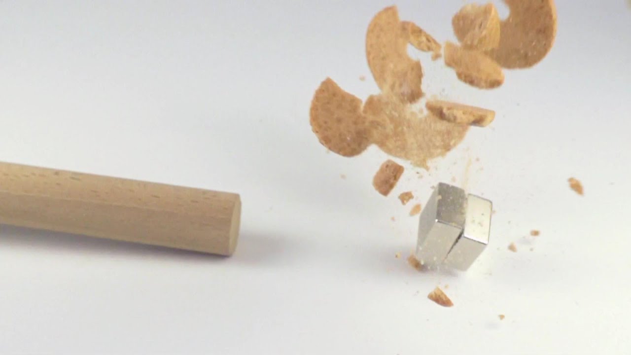 Will it smash? Crushing Willisauer Ringli with strong magnets (slow motion) - supermagnete