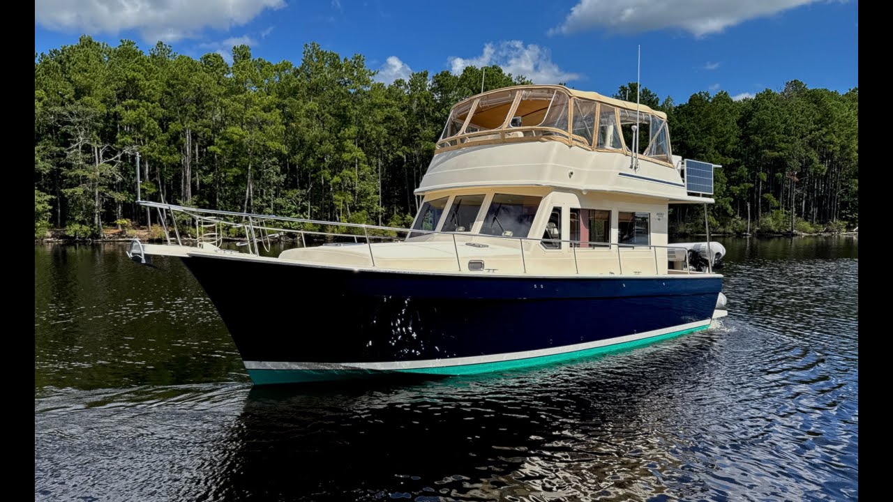 2007 Mainship 430 - BLUE NOTE