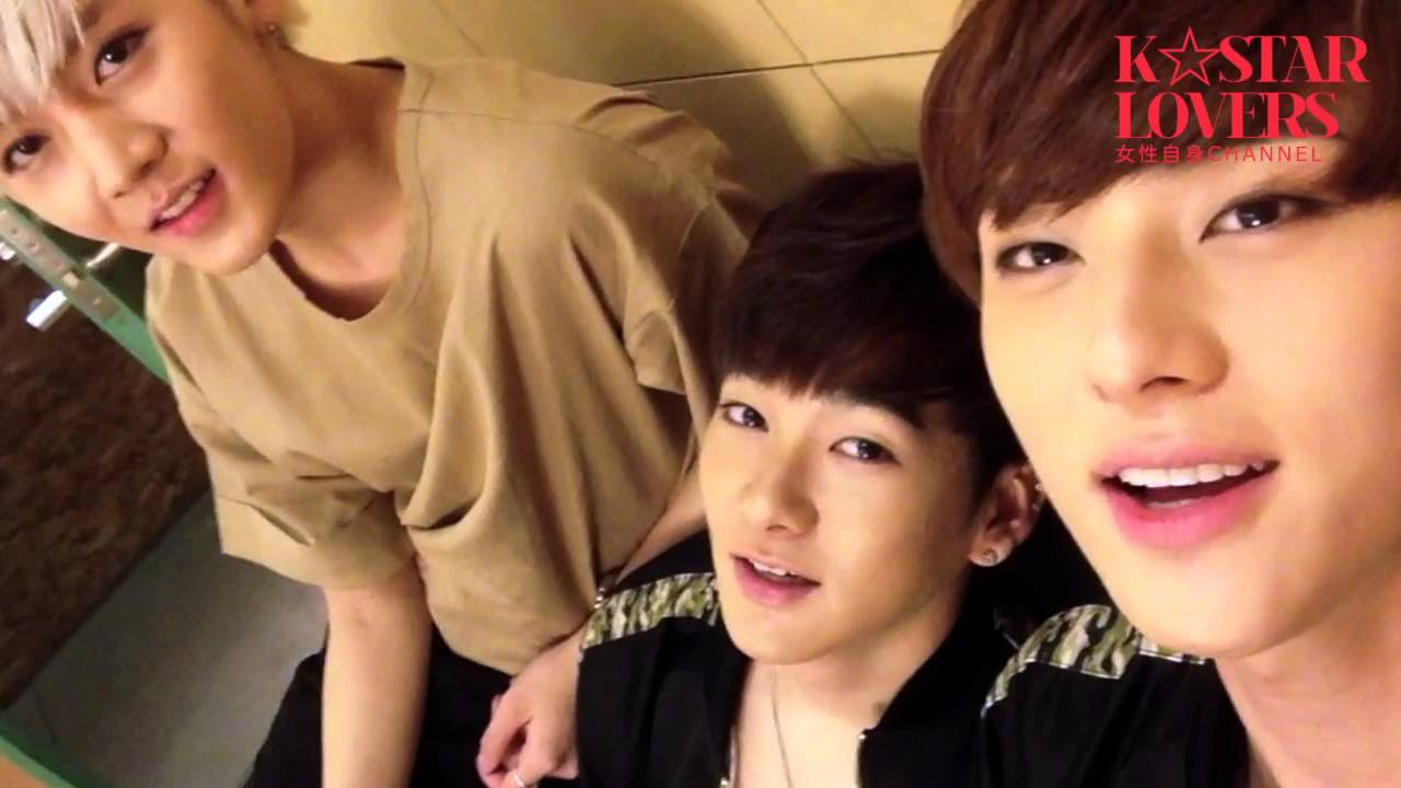 NU’ESTメンバーが“自撮り”で紹介する１stアルバムの「聴きどころ」