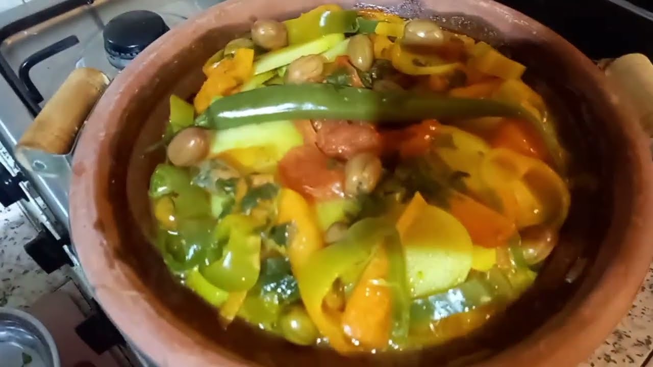 روتيني  تحفيزي🙆‍♀️ قبل  رمضان 🌙مكان غي جري عليا🏃‍♀️ نجري🏃‍♀️ عليك 🏃‍♀️