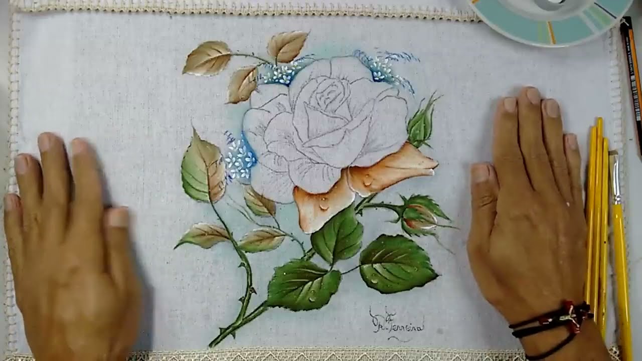 Aprenda a Pintar Rosa Acadêmica Em Tecido - Roberto Ferreira - Parte 2