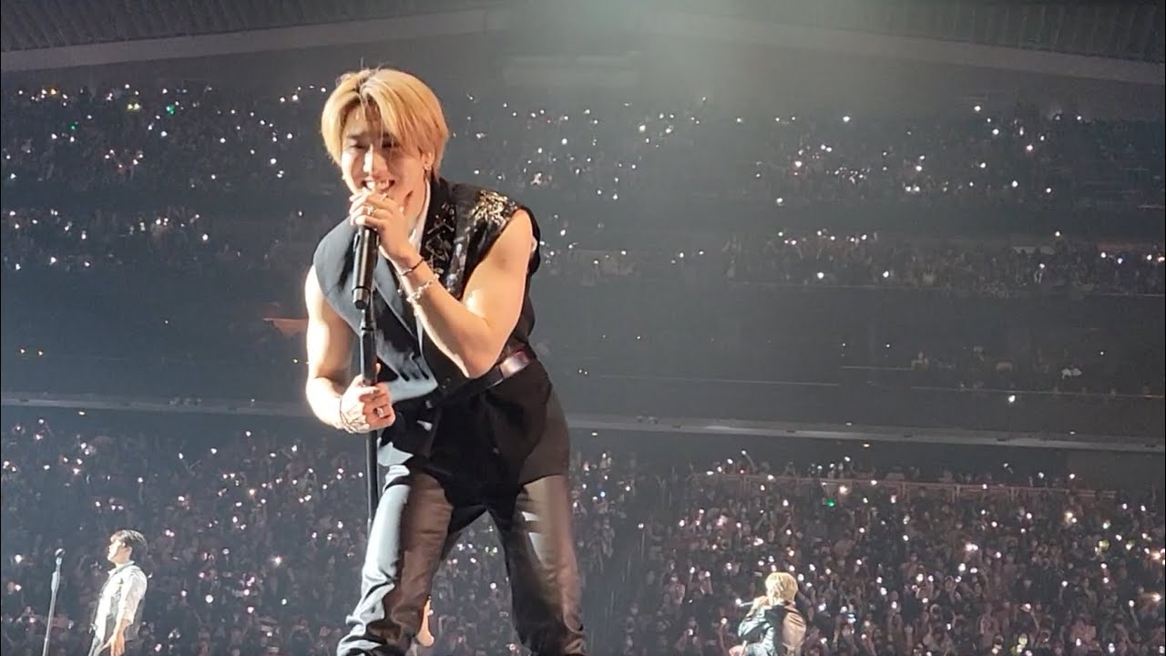 Stray Kids - Charmer & Lonely St. (LIVE)  | Climate Pledge Arena | Maniac Tour 2022