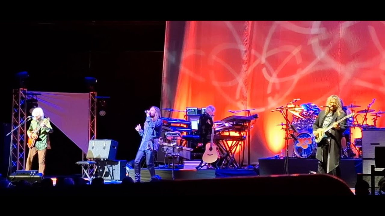 YES - Tales from Topographic Oceans Medley - Live At The Royal ALbert Hall (04-06-2024)