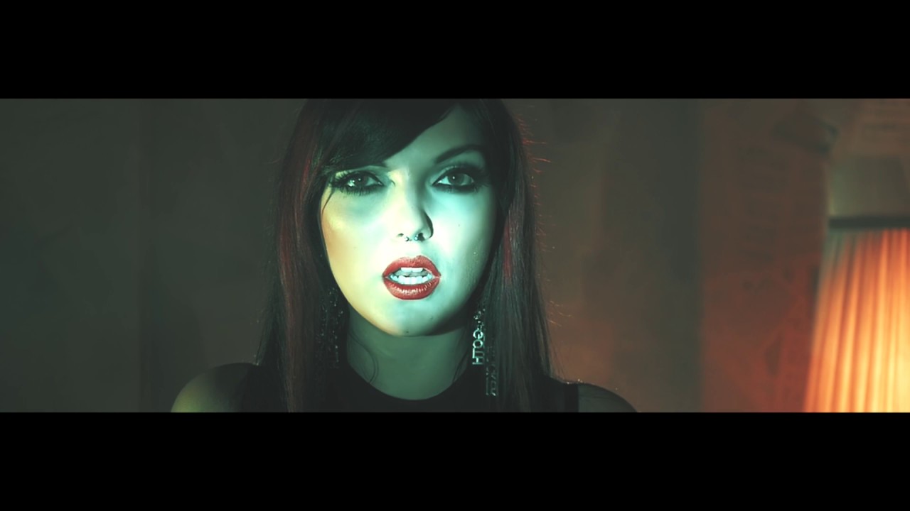 SCARLET DORN - Hold On To Me (Official Video)