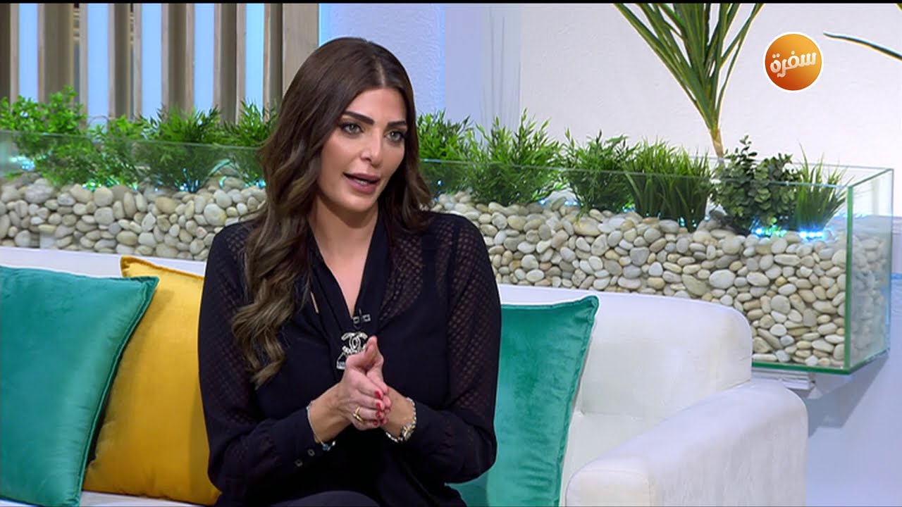 إتيكيت الخروج مع خطيبك في الأماكن العامة | هي وبس