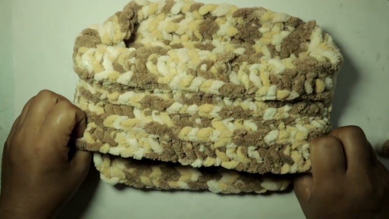 Galbandi/Muffler Bunne Tarika | How to Knit Round Muffler/Scarf For Beginners