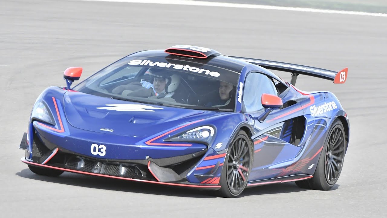 McLaren 620r Supercar Experience at Silverstone