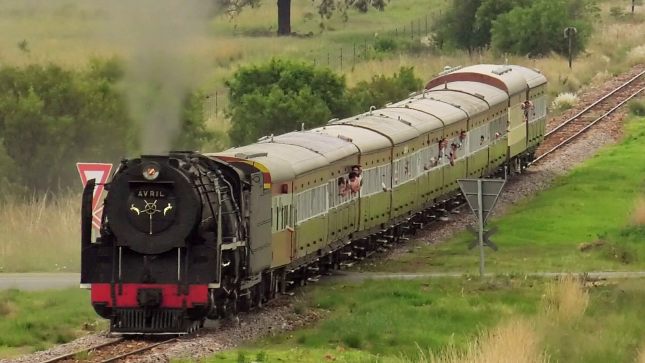David Shepherd and No. 3052