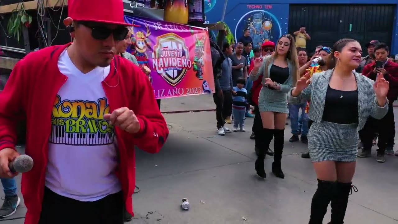 Internacional Juvenil Navideño - 7 - Ronald y Sus Bravos