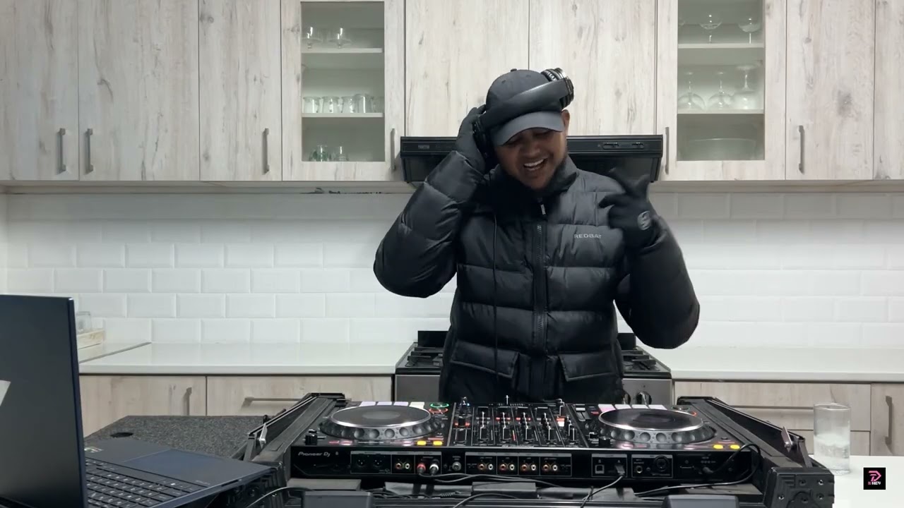 DJ Tasty- Cooking Old School Hits(Best Of 80s & 90s)