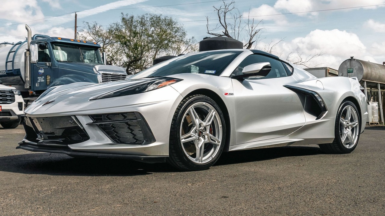 2020 Chevrolet Corvette Stingray Coupe 2LT Z51 Walk-around Video