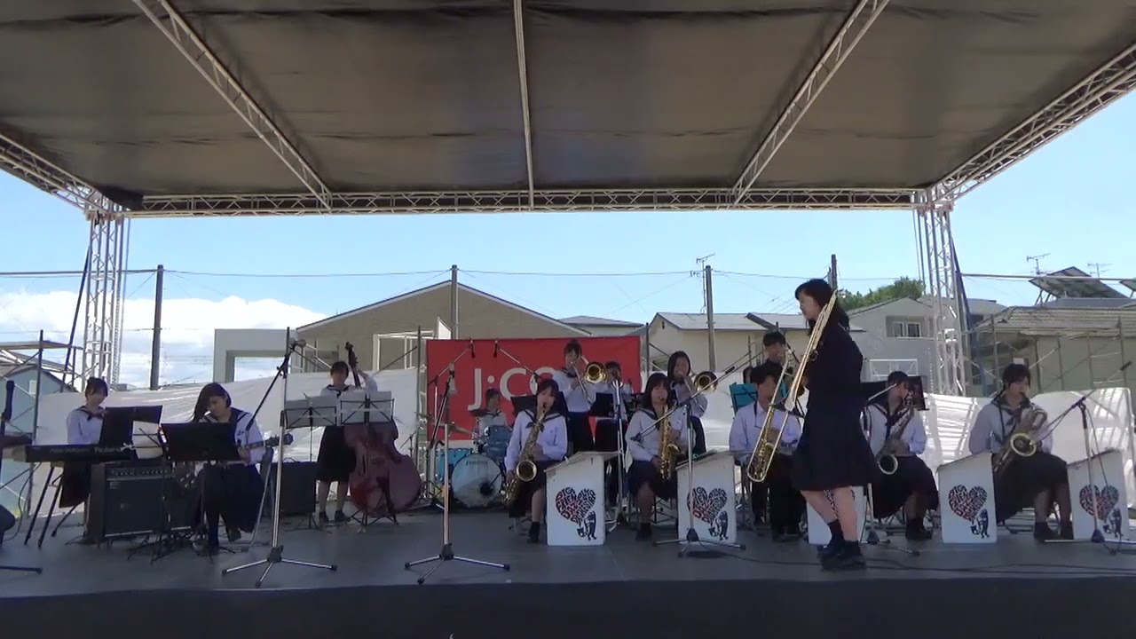 20250504高砂高校ジャズバンド部 高槻ジャズストリートにて Takasago H.S. Big Friendly Jazz Orchestra at Takatsuki jazz street