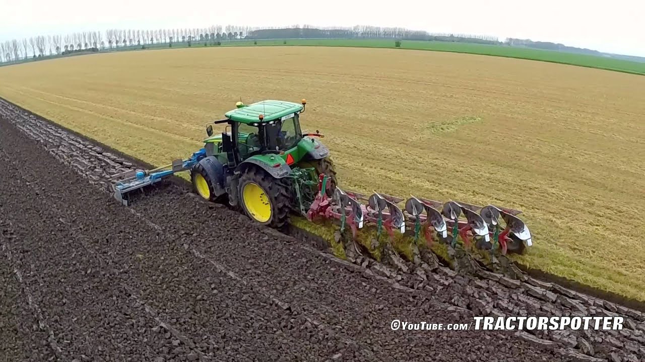 Ploughing & Power Harrowing in one pass with a John Deere 7280R / Lemken Zirkon / Kverneland