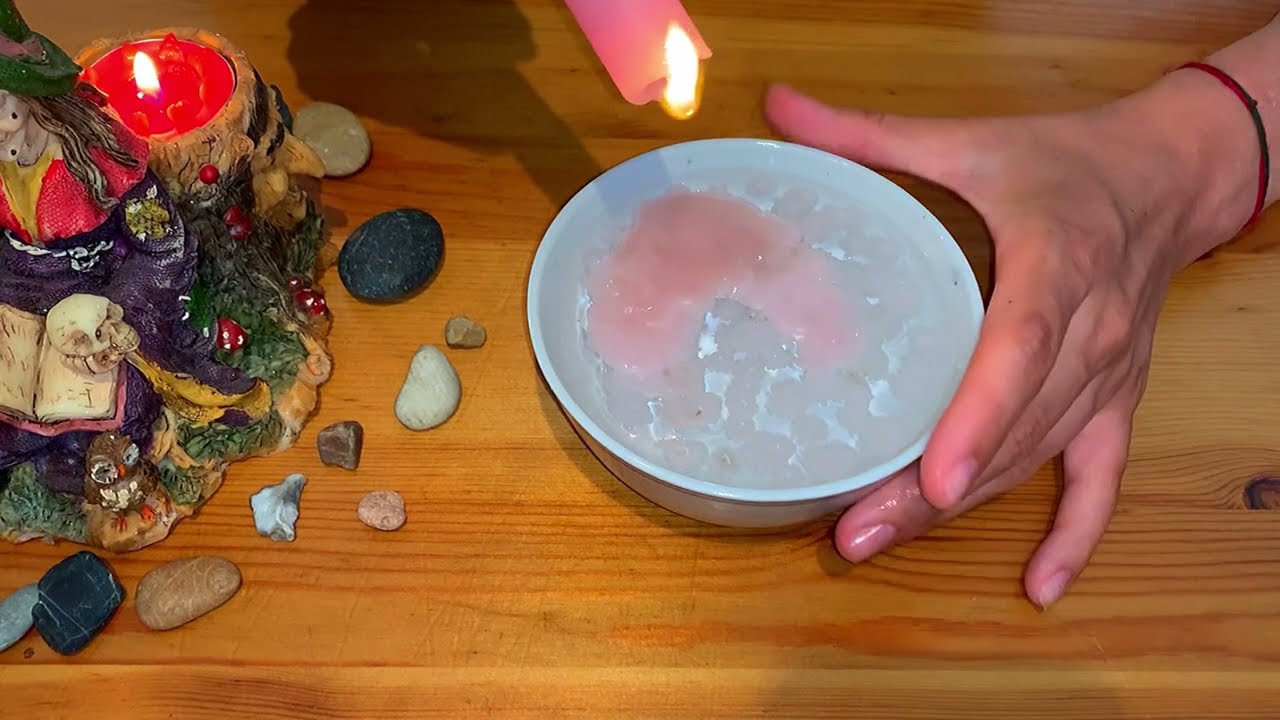 Есть ли будущее с загаданным человеком | ПЕРСПЕКТИВА ОТНОШЕНИЙ ☘️❤️‍🔥 Гадание на воске